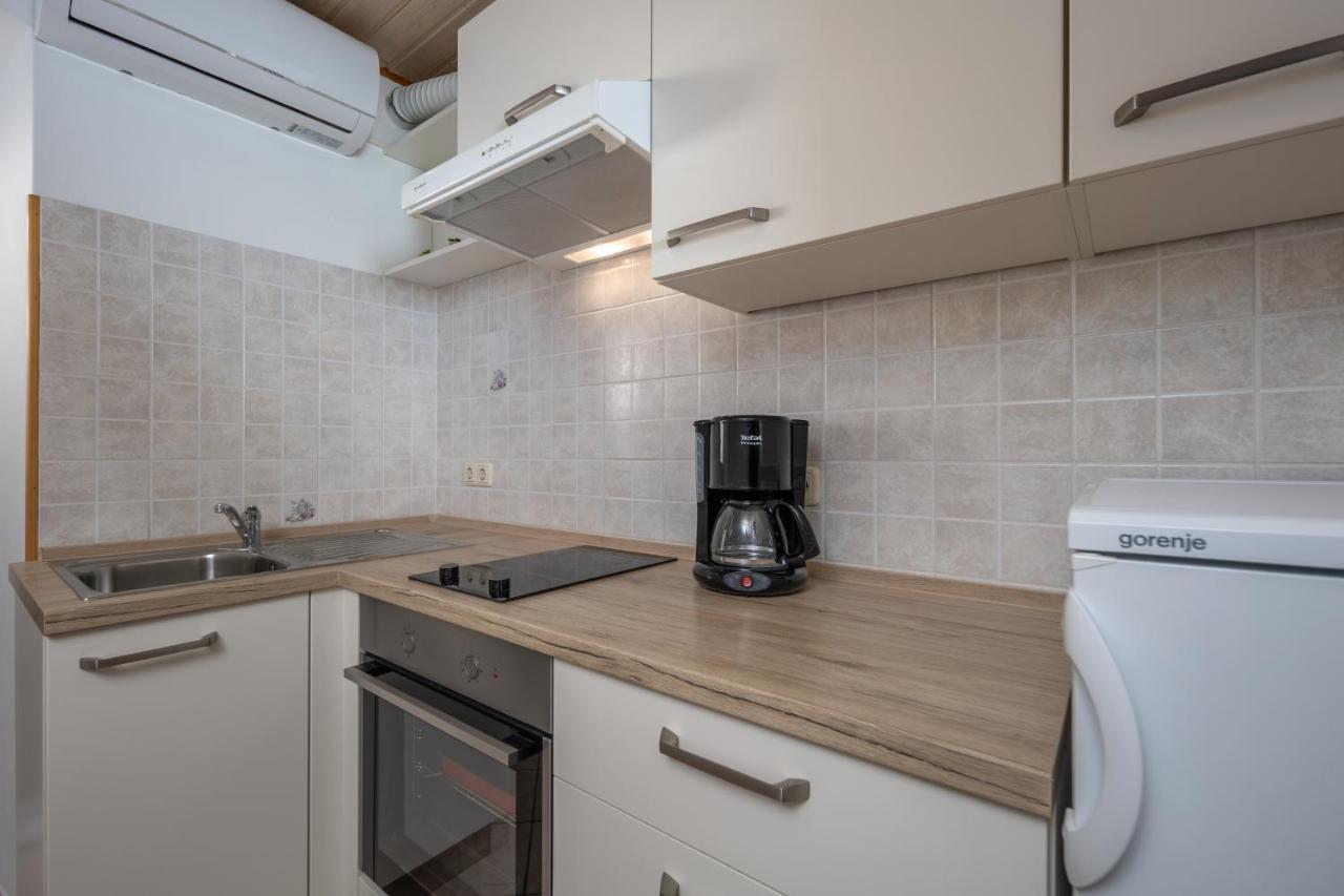 Apartmani Matic Moscenicka Draga Exterior photo